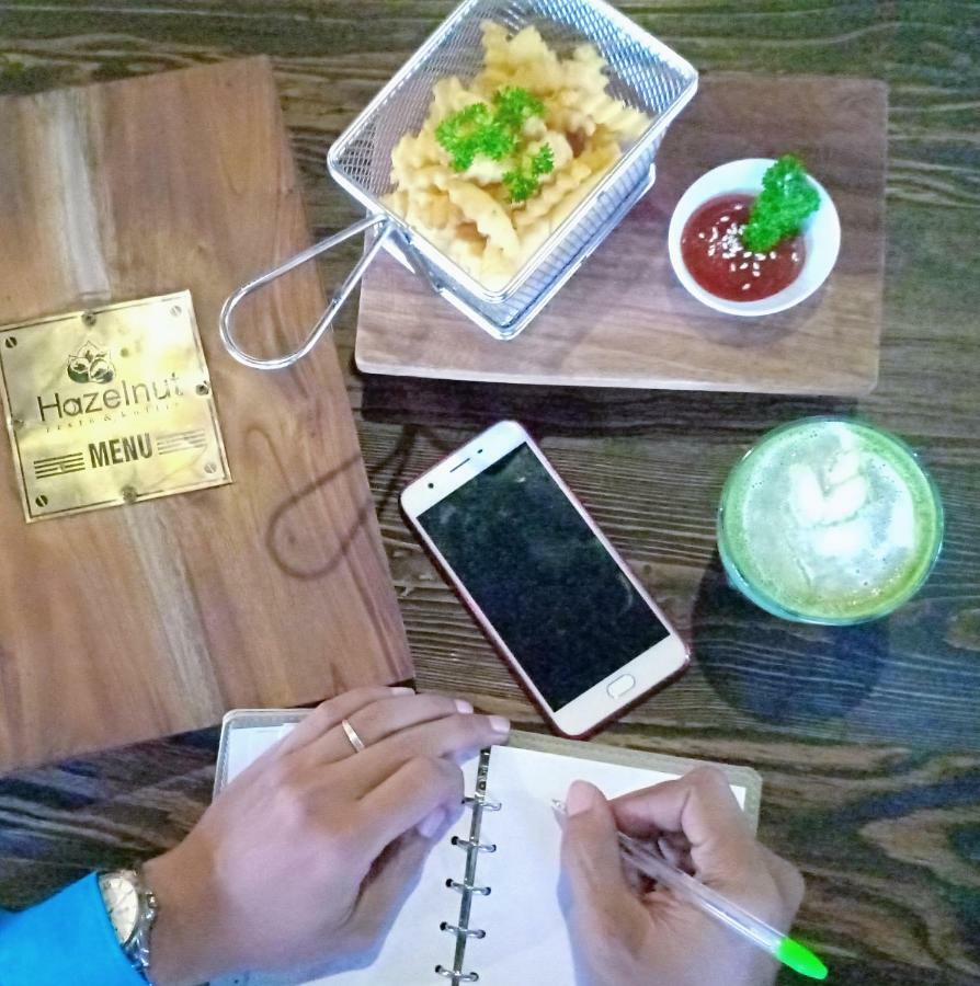 Hazotel Semarang Ngoại thất bức ảnh